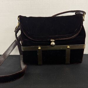Vintage mid century elegant brown plum velvet handbag